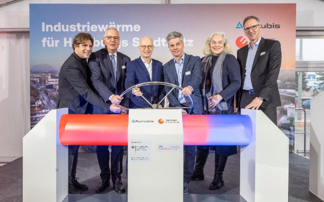 20250109_Pressefoto_HEnW_Aurubis_Industriewärmelieferung